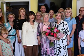 Setne urodziny mieszkanki Ostródy – Pani Marianny Jaros-Sawickiej-101029