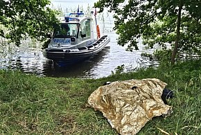 Tragedia nad jeziorem Ukiel. Nie żyje około 40-letni mężczyzna-101336