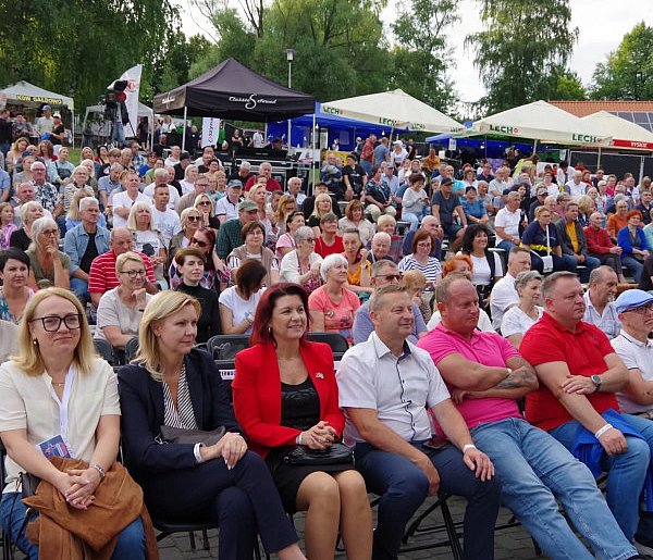 19. Festiwal nad Jeziorakiem - muzyczne serce Warmii i Mazur znów zagrało!-101604