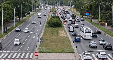 Eurostat: Polska szósta w UE pod względem liczby samochodów osobowych na 1 tys. os-101843