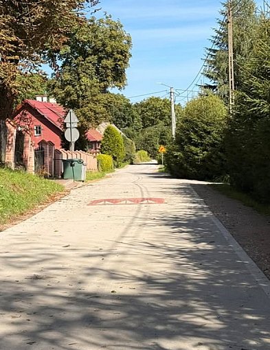 Nowa nawierzchnia drogi gminnej w Ornowie-102493