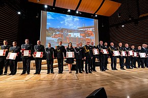 Strażacy z powiatu wyróżnieni na gali-12782