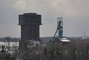 Pięcioletnie urlopy i nawet 170 tys. zł odprawy. Zmiany dla dużej grupy-102878