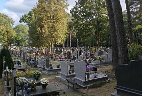 Nowe stawki na cmentarzach komunalnych w Ostródzie! Z kartą ostródzką taniej-104516