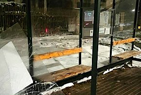 Iława: 35-latek z powiatu ostródzkiego z nudów... zniszczył przystanek-105381