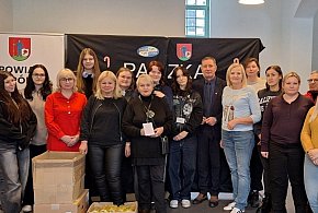 Ostróda: Dary za 17 tys. zł zebrano w akcji Świąteczna Paczka dla potrzebujących!-105723