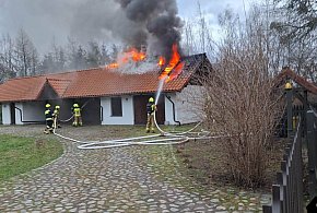 Duży pożar dachu w Pacółtówku w gm. Grunwald!-105747