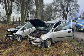 Gm. Morąg: Groźny wypadek w Antoniewie. 1 osoba trafiła do szpitala-106026