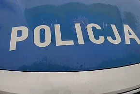 Gm. Morąg: Pijany kierowca uderzył w ogrodzenie! Do tego nie miał uprawnień-106075