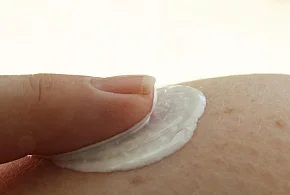 Skażony kosmetyk w sprzedaży! GIS wydał pilne ostrzeżenie-106116