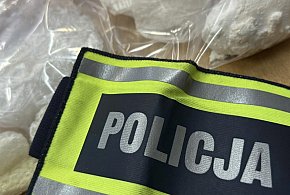 Ostróda: Krzyki w mieszkaniu doprowadziły do ujawnienia narkotyków-106513