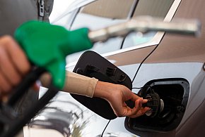 Zaskoczenie na stacjach paliw. Kierowcy nie tego się spodziewali-106639