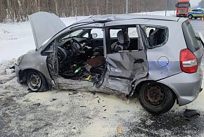 Cerkiewnik: Tragiczny wypadek na DK51. Nie żyje 67-letni kierowca hondy