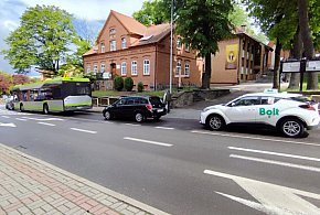 Ostróda: Policyjna akcja - kontrolowano kierowców aplikacji przewozowych