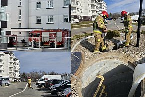 Ostróda: "Mokra robota" strażaków z JRG na ul. 1 Dywizji