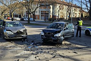 Ostróda: Zderzenie na skrzyżowaniu Chrobrego i Zawiszy Czarnego.