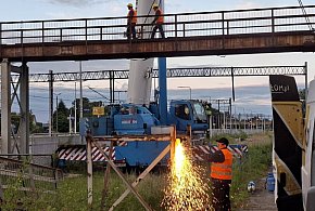 Stara kładka zniknęła z krajobrazu Morąga. Wkrótce ruszy budowa nowego przejścia