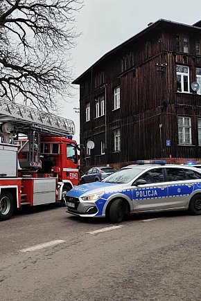 Pożar na ul. Garnizonowej w Ostródzie. Ewakuowano mieszkańców-12820