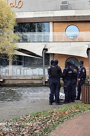 Z Jez. Drwęckiego wyłowiono ciało mężczyzny-12821