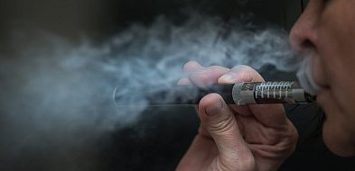 Pulmonolog: liczba przypadków raka płuc w Polsce nie maleje; winne są nowe wyroby-104964