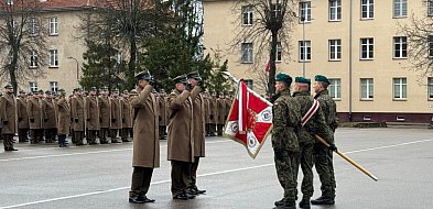 Mazurska Brygada Artylerii z nowym sztandarem-105753