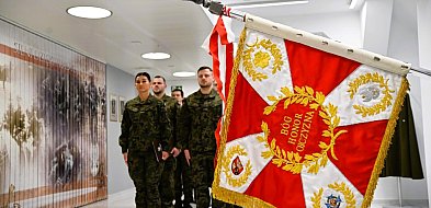 Prestiż i odpowiedzialność. Nowi podoficerowie 4W-MBOT-106594