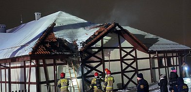 Ostróda: Fajerwerki przyczyną pożaru budynku na plaży miejskiej