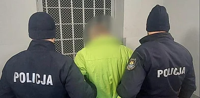 Morąg: Był agresywny wobec ratowników medycznych i rzucał krzesłem w policjantów
