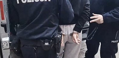 Rozbito grupę przestępczę nielegalnie zatrudniającą obcokrajowców