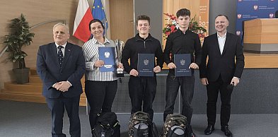 Uczniowie Liceum im. Bażyńskiego zwycięzcami wojewódzkiego konkursu
