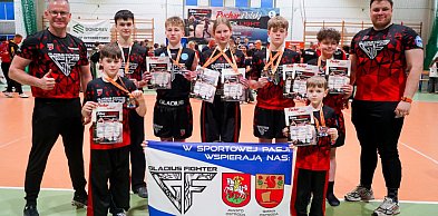 Młodzież z Gladiusa Ostróda z medalami w Bitwie o Warmię w Kickboxingu