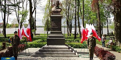 Konstytucja 3 Maja zabezpieczała możliwość rozwoju gospodarczego i politycznego kr