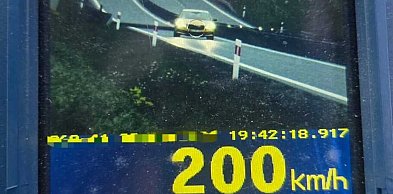 Kurzętnik: Przekroczył prędkość o 110 km/h. Stracił prawko chwilę po odzyskaniu