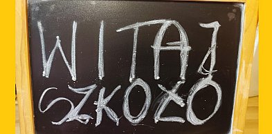 MEN ogłosiło kalendarz roku szkolnego 2026/2027, w tym terminy ferii zimowych