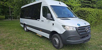 Pow. Ostródzki: Nowy autobus dla osób z gorszą mobilnością dla SOSW w Szymanowie