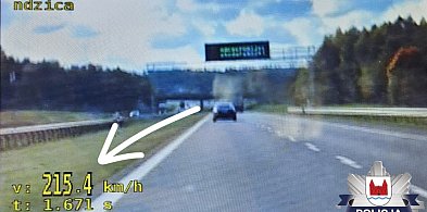 Się rozpędził... Pędził 215 km/h trasą S7. Zapłacił wysoki mandat-103707