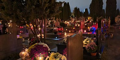 Dziś Wszystkich Świętych. O której msze na cmentarzach w Ostródzie, Morągu i-104351