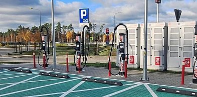 S7: Na MOP Olsztynek Południe otwarto Hub szybkiego ładowania-105390