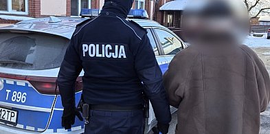 Gm. Grunwald: 66-latek leżał pod kocami w chłodnym budynku. Potrzebował pomocy