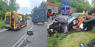 Groźny wypadek pod Olsztynkiem! Osobówka zderzyła się z ciężarówką.