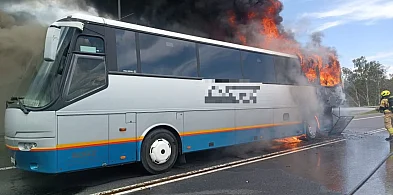 Płonął autobus na DK16! Droga była całkowicie zablokowana