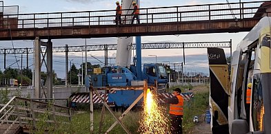 Stara kładka zniknęła z krajobrazu Morąga. Wkrótce ruszy budowa nowego przejścia