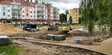 Ostróda: Postępują prace przy budowie strefy rekreacyjnej przy Drwęcy
