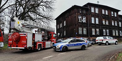 Pożar mieszkania na ul. Garnizonowej w Ostródzie. Ewaku-104870