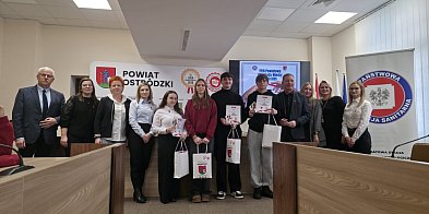 Powiatowa Olimpiada Wiedzy o HIV i AIDS. Najlepsi uczniowie nagrodzeni-105417