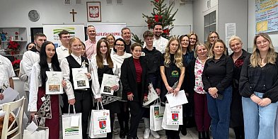 Ostróda: Miedzyszkolny Konkurs na Najpiękniejszy Stół Bożonarodzeniowy-105726