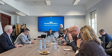 Powrót połączeń kolejowych na linii mazurskiej coraz bl