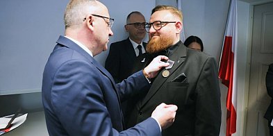Piotr Patejuk, dyrektor ostródzkiego liceum z odznaczeniem IPN!