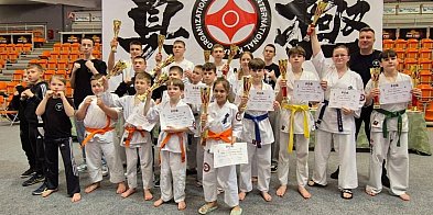 Świetny start i 14 medali młodych karateków z Ostródy w Pucharze Północy!