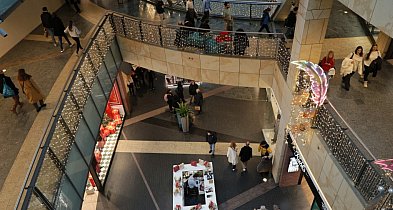 W niedzielę sklepy będą otwarte-105827